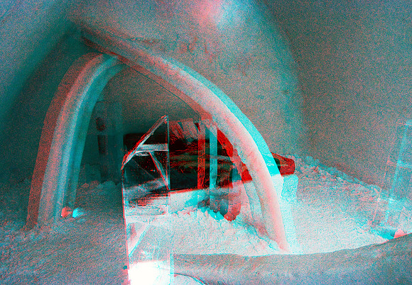 SWEDEN, Ice Hotel, Embrace of Life_0007aVU