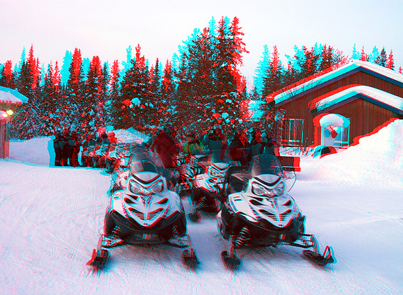 SWEDEN, Snowmobiling_0042aVU