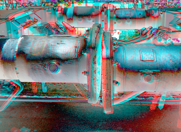 Norway, Kristiansand, Railcar suspension and links_007ana_55ci