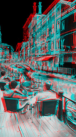 ITALY, Venice, Canalside cafe_0001_55bw