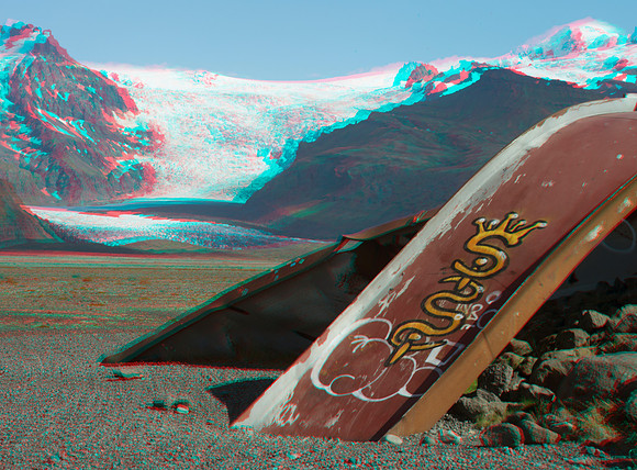 Iceland, volcano-destroyed bridge remains_005anaVU