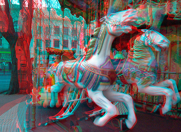 FRANCE, Nimes, Carousel_0010anaVU